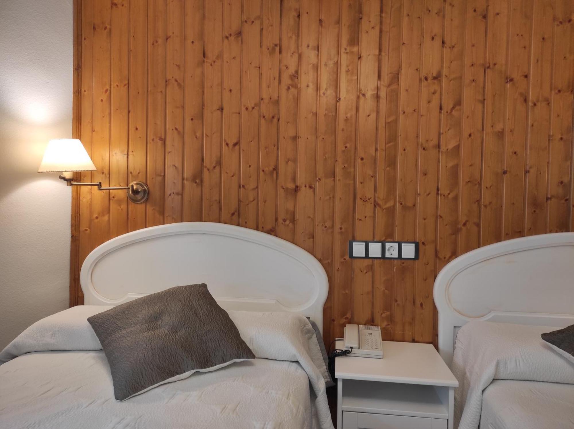 Hotel Snoe 3*